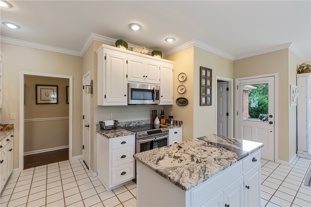 2814 Rambling Path Anderson, SC 29621 - Photo 18 of 47