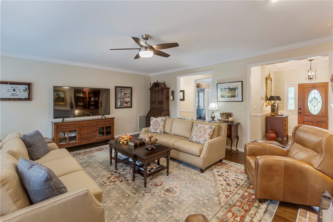 2814 Rambling Path Anderson, SC 29621 - Photo 24 of 47 Den