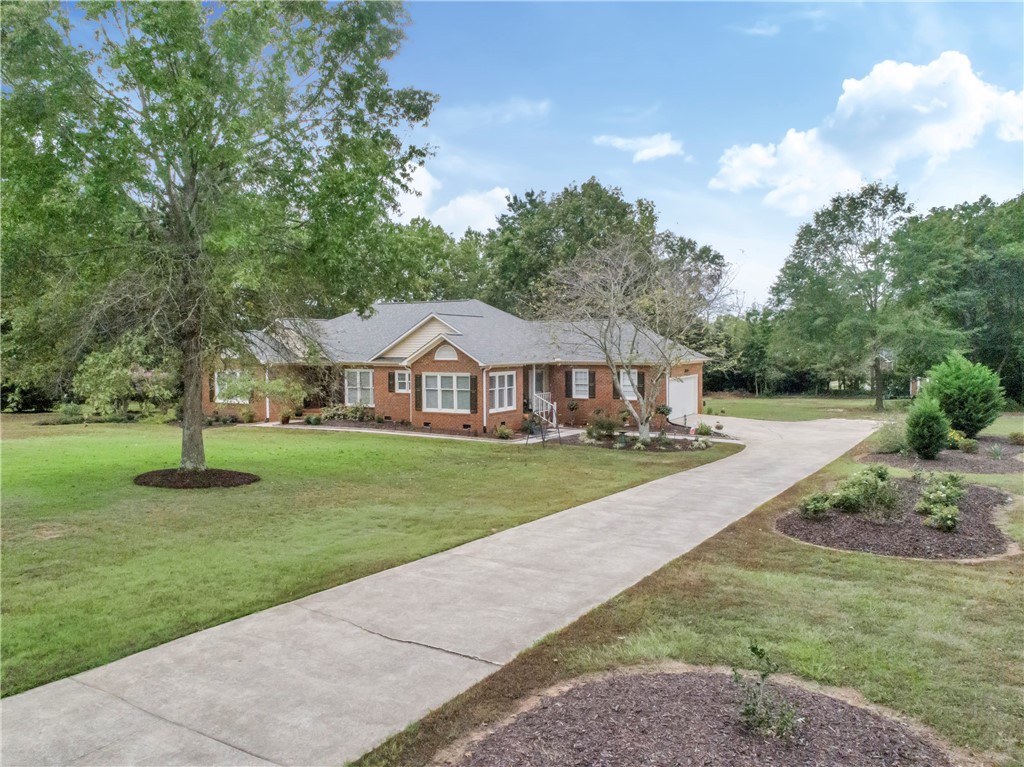 2814 Rambling Path Anderson, SC 29621 - Photo 39 of 47 Concrete Driveway, Beautiful Landscaping
