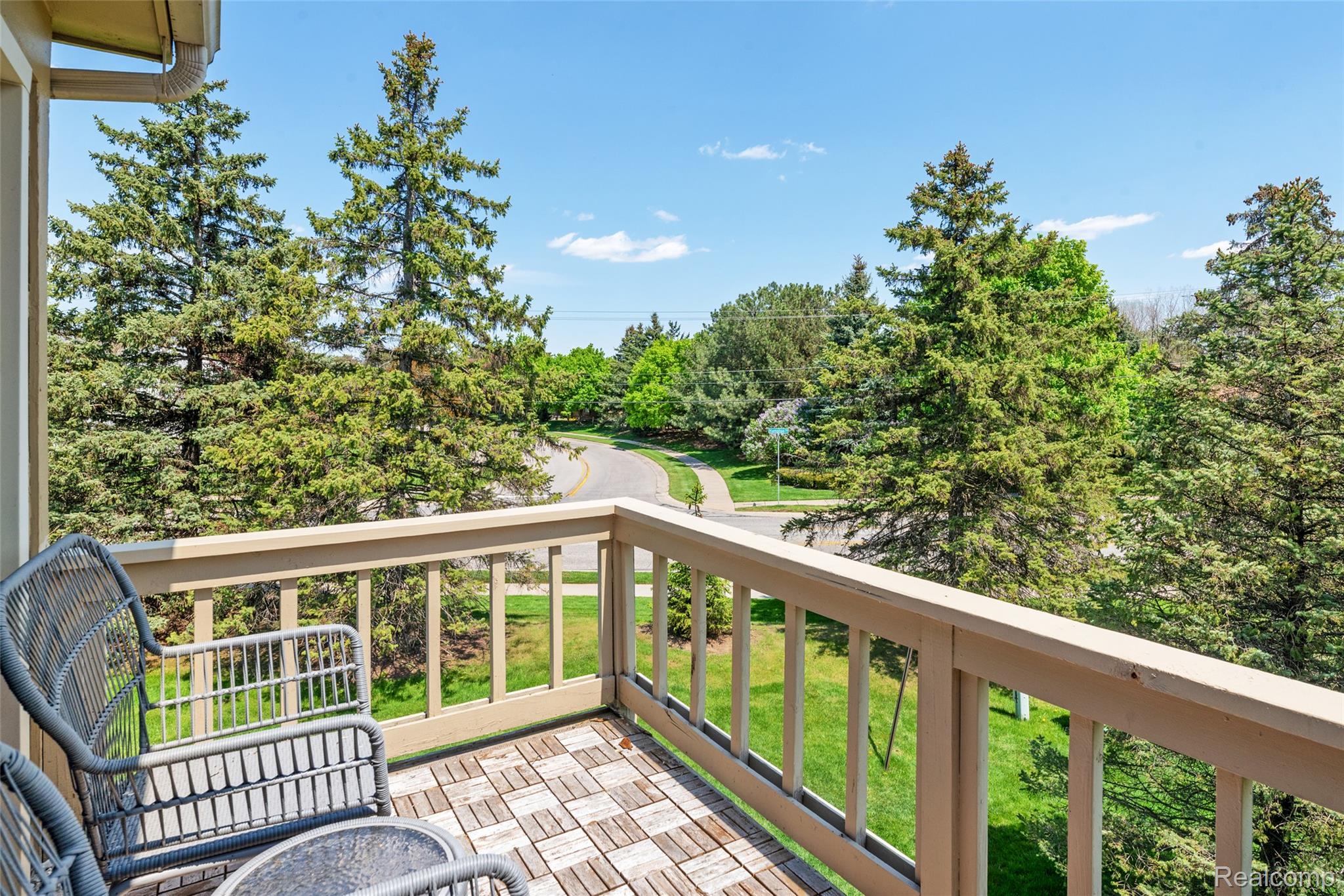 700 Tennyson Rochester, MI 48307 - Photo 10 of 32 Balcony featuring view of scattered trees