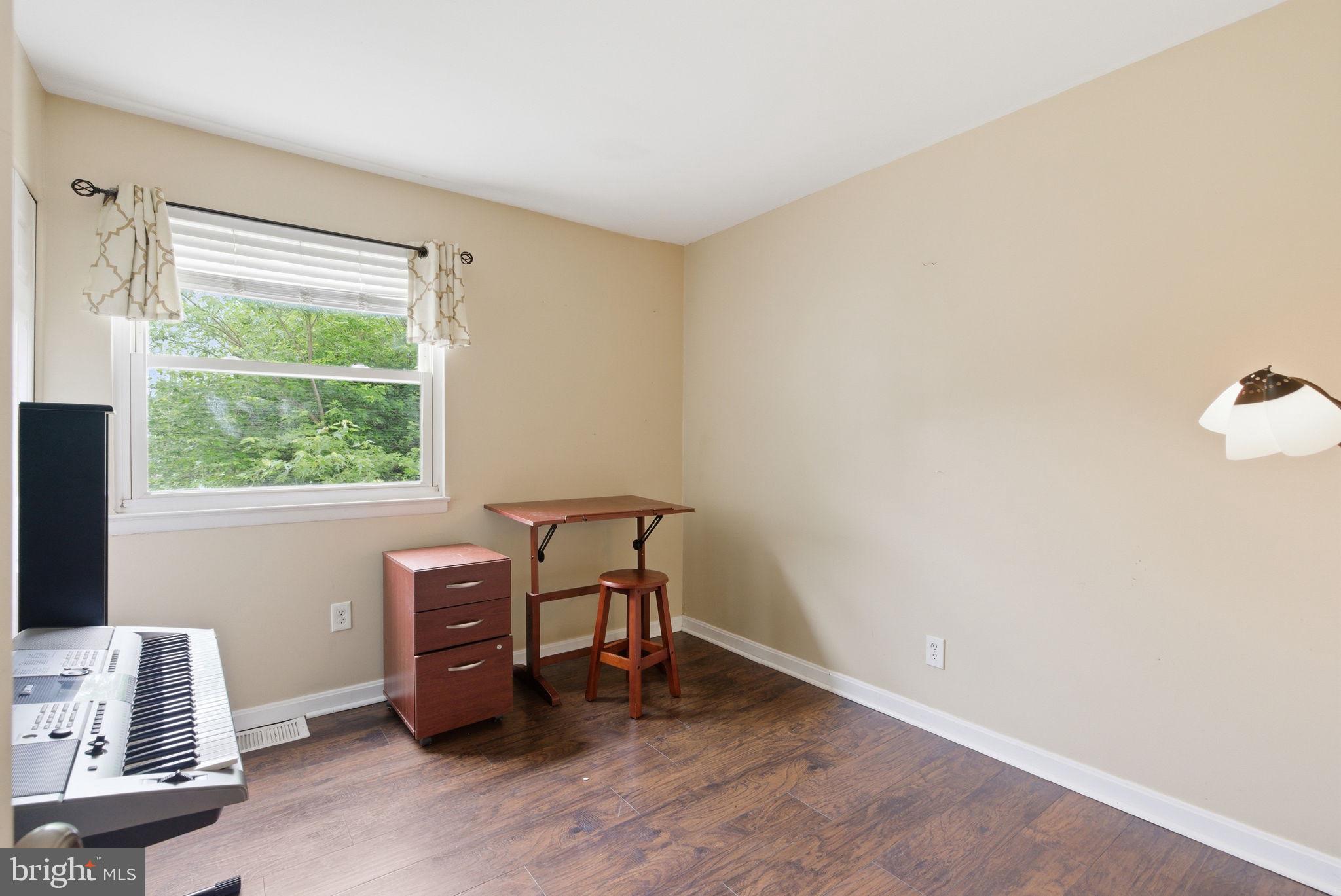 1071 Kings Road Pasadena, MD 21122 - Photo 18 of 27 Gallery Image 18