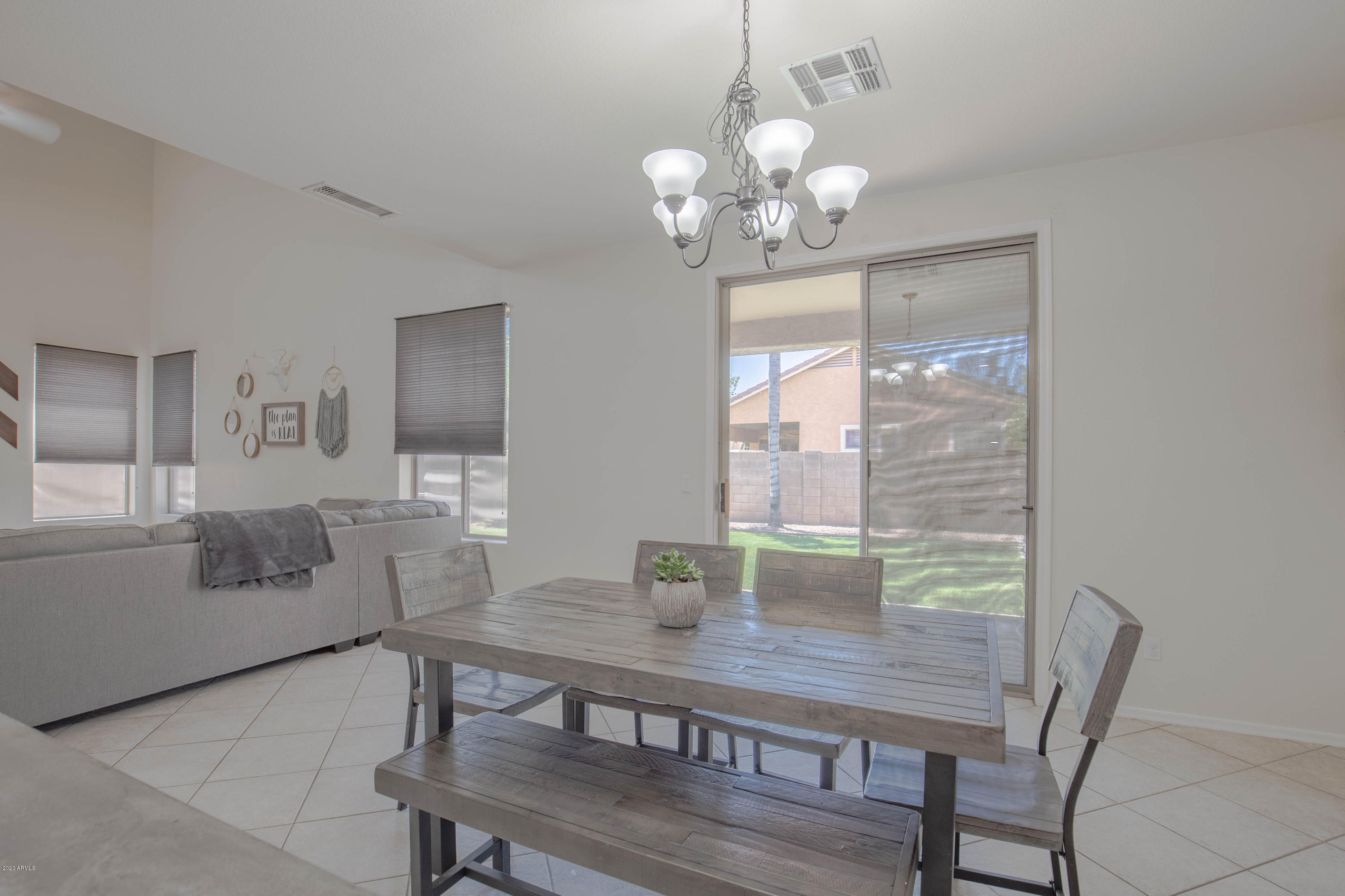 1127 East Ranch Court Gilbert, AZ 85296 - Photo 9 of 40 _MG_3822-HDR