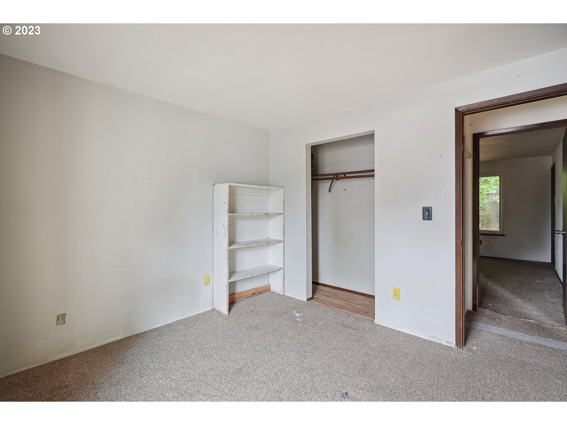 2295 Northeast Juniper Avenue Gresham, OR 97030 - Photo 15 of 25