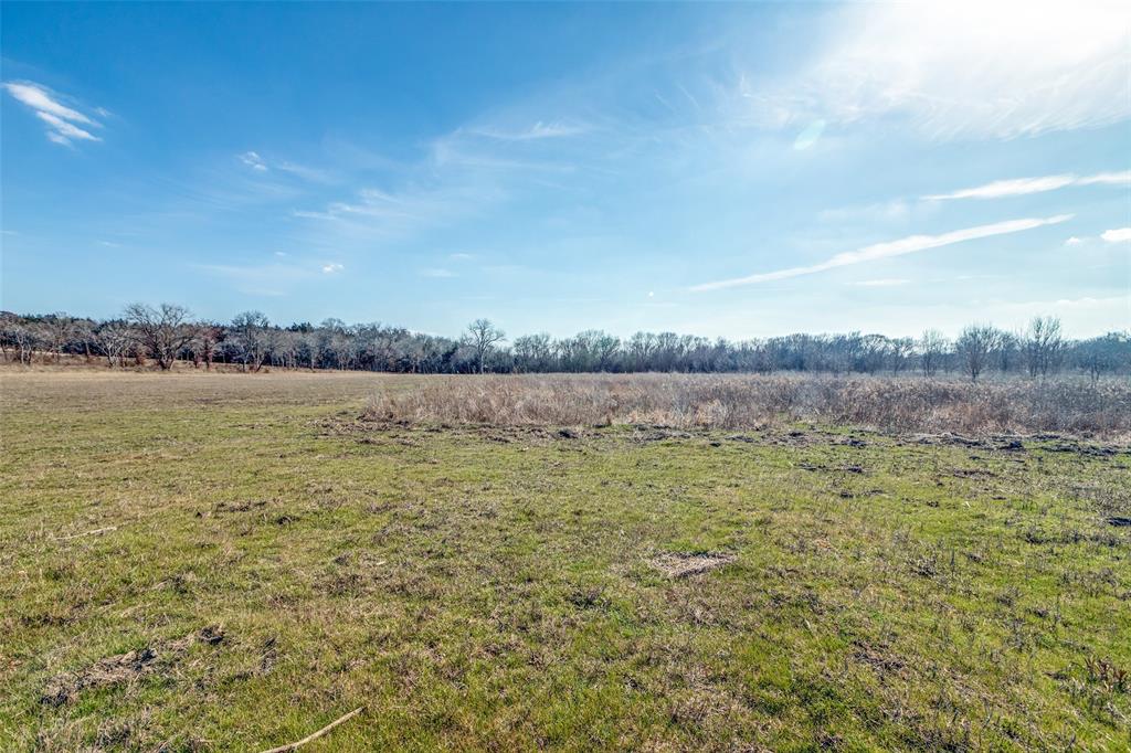 2023 Joe Davis Road Whitewright, TX 75491 - Photo 8 of 16