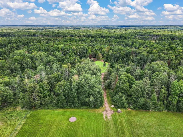 $380,000 | 4030 North Road, Moose Lake, MN 55767
