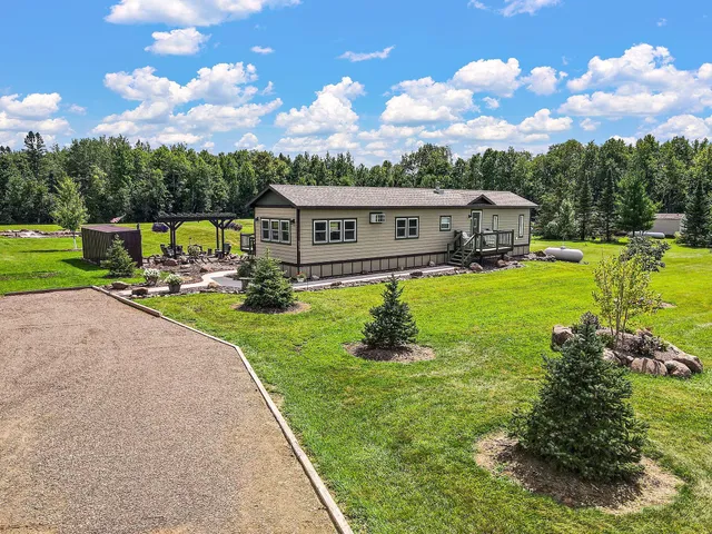 $380,000 | 4030 North Road, Moose Lake, MN 55767