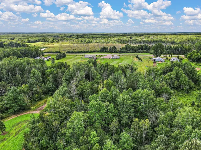 $380,000 | 4030 North Road, Moose Lake, MN 55767