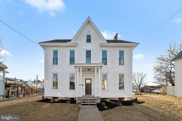 $358,900 | 35 North Franklin Street, Waynesboro, PA 17268