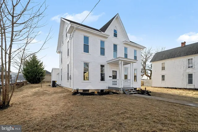$358,900 | 35 North Franklin Street, Waynesboro, PA 17268