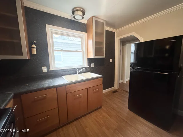 $1,417 | 711 Parsonage Street, Elizabeth City, NC 27909