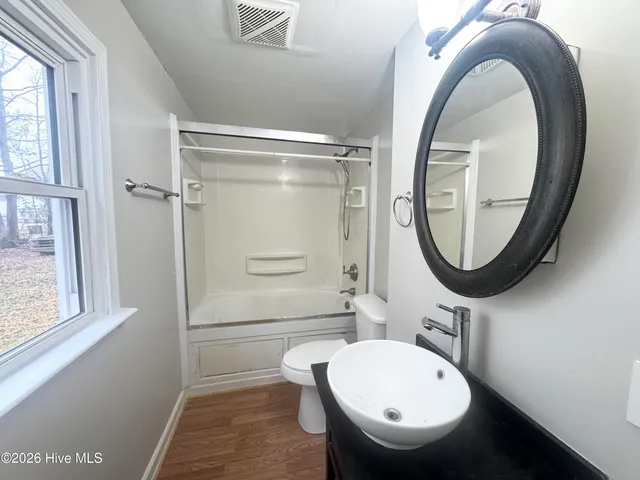 $1,417 | 711 Parsonage Street, Elizabeth City, NC 27909