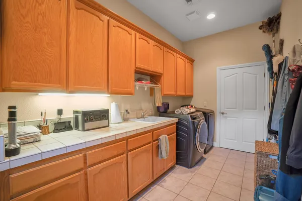 $1,099,000 | 9830 Deer Hollow Trail, Browns Valley, CA 95918