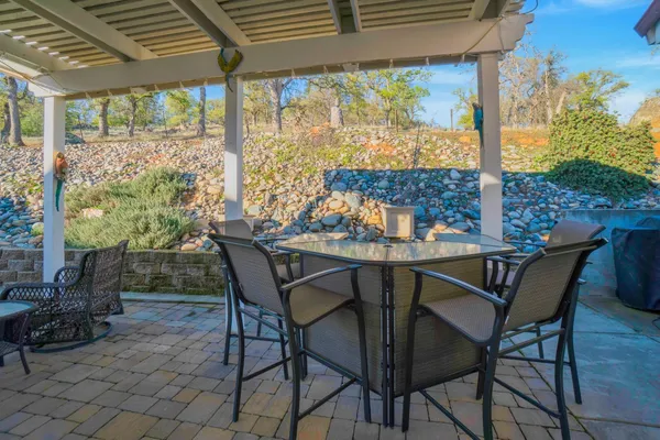 $1,099,000 | 9830 Deer Hollow Trail, Browns Valley, CA 95918