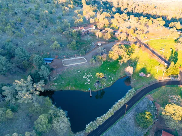 $1,099,000 | 9830 Deer Hollow Trail, Browns Valley, CA 95918