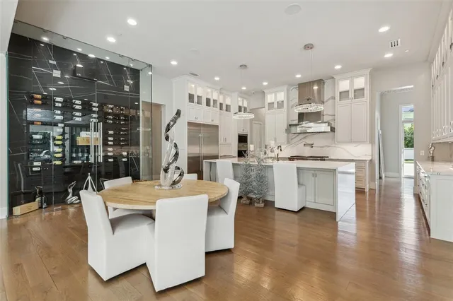 $6,595,000 | 1521 Meandering Way Drive, Roanoke, TX 76262