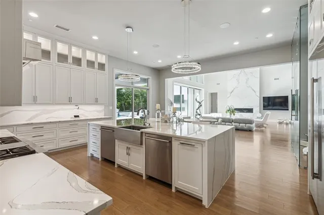 $6,595,000 | 1521 Meandering Way Drive, Roanoke, TX 76262