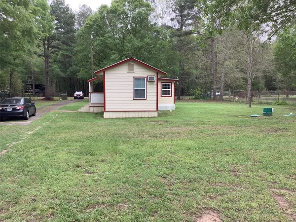 $995 | 67 County Road 3893 East, Cleveland, TX 77328