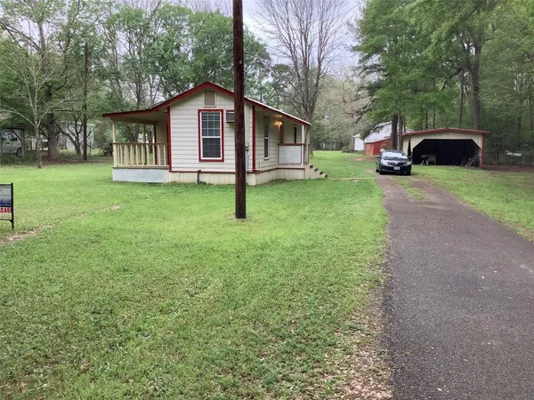 $995 | 67 County Road 3893 East, Cleveland, TX 77328