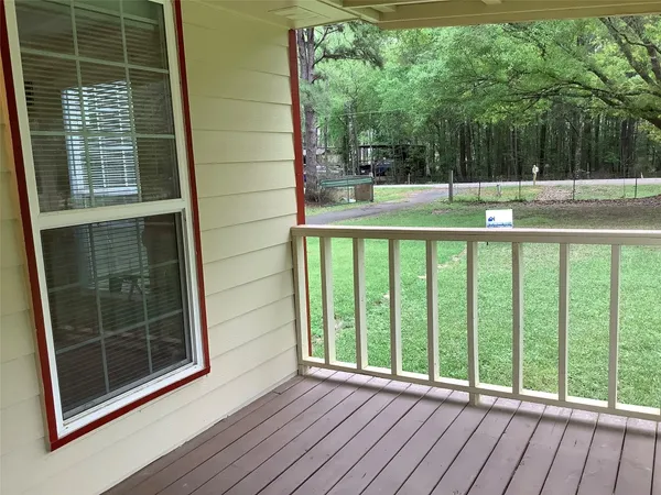 $995 | 67 County Road 3893 East, Cleveland, TX 77328