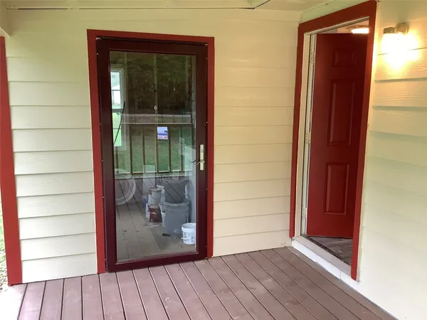 $995 | 67 County Road 3893 East, Cleveland, TX 77328