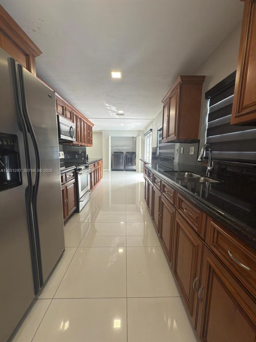 13231 Southwest 68th Street Miami, FL 33183 - Photo 30 of 31