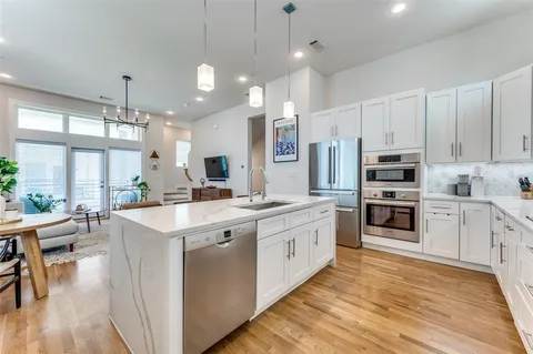 $468,500 | 1719 Caddo Street, Unit 101, Dallas, TX 75204