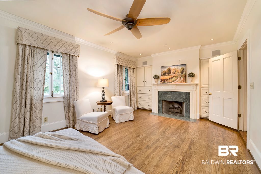 2355 Venetia Road Mobile, AL 36605 - Photo 22 of 48 Master with Built Ins and Fireplace