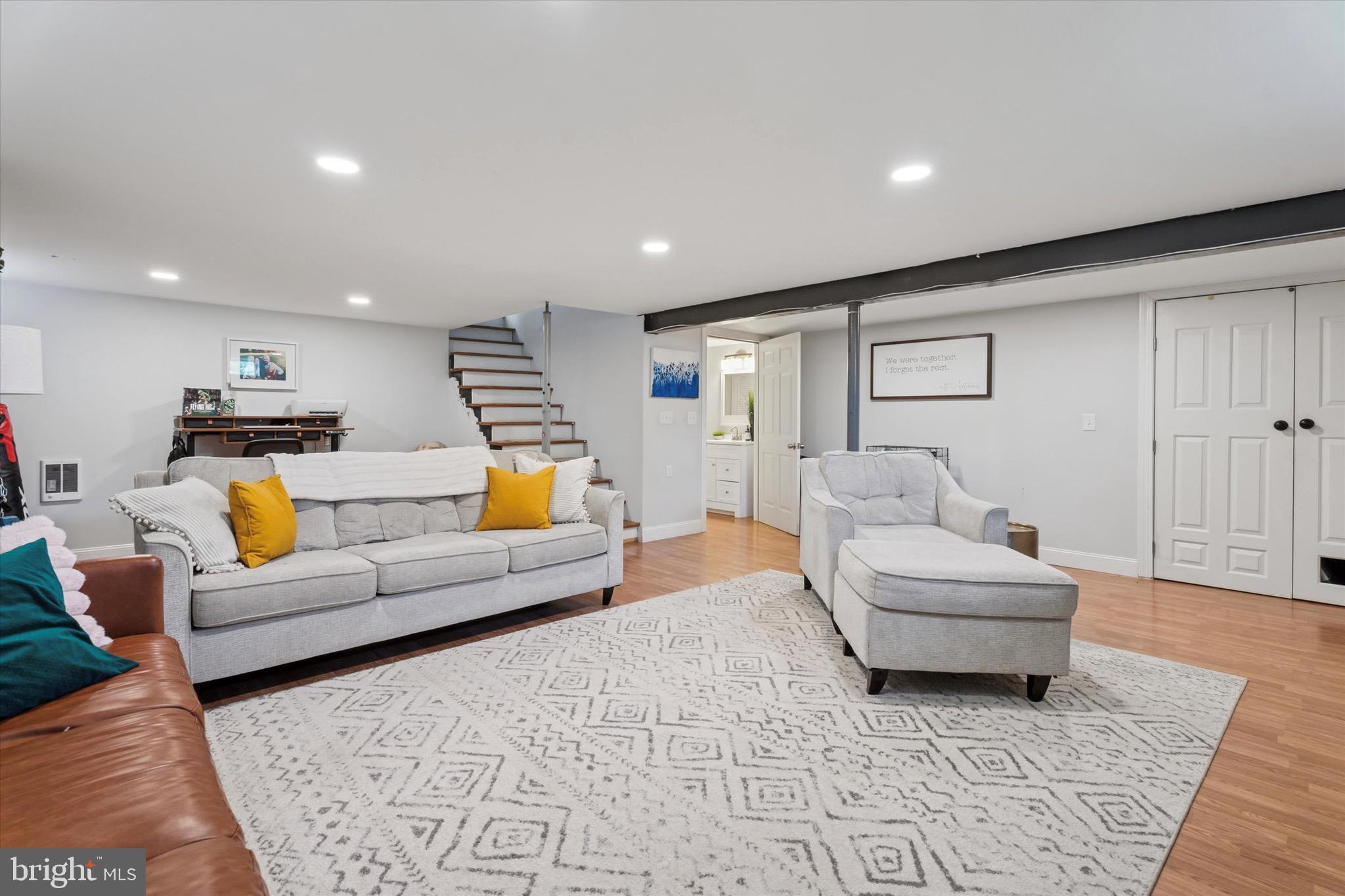 134-7 East 7 Stars Road Phoenixville, PA 19460 - Photo 17 of 25 a living room with furniture and a couch