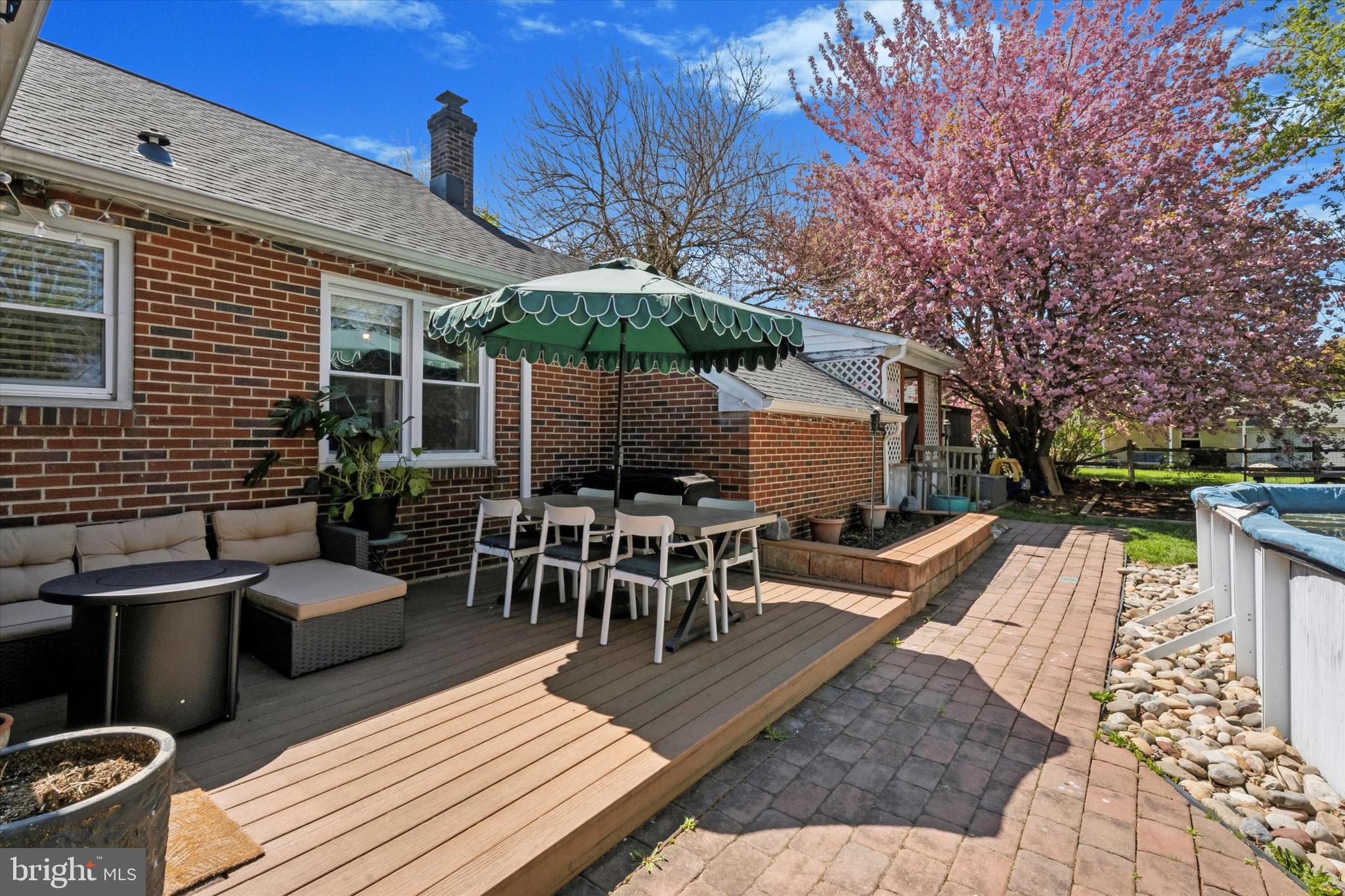 134-7 East 7 Stars Road Phoenixville, PA 19460 - Photo 19 of 25 a view of a patio with couches table and chairs and potted plants