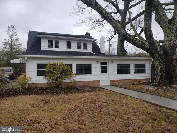 $2,950 | 10306 Gunston Road, Lorton, VA 22079