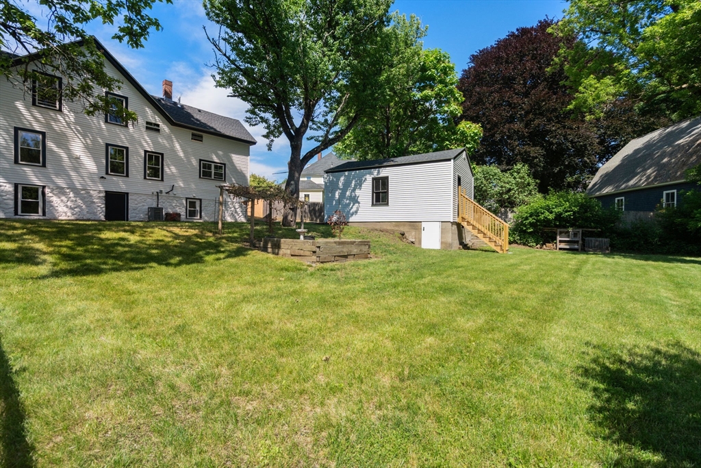 2 Everett Street Maynard, MA 01754 - Photo 7 of 37