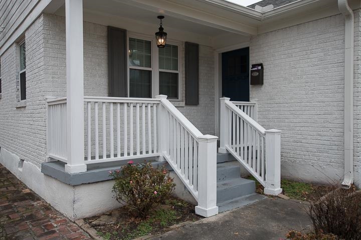 3780 Cardinal Avenue Memphis, TN 38111 - Photo 2 of 19 a view of a balcony with stairs