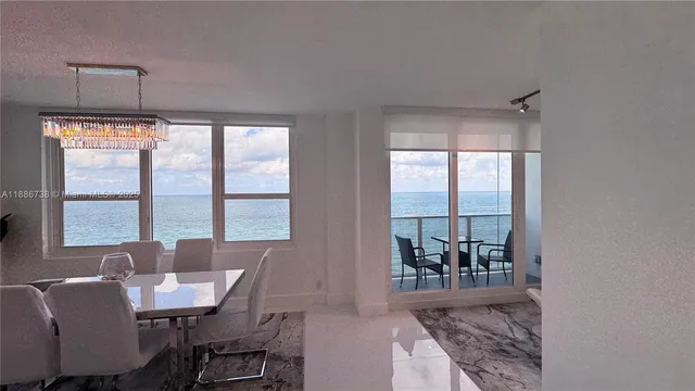 $5,999 | 3505 South Ocean Drive, Unit 912, Hollywood, FL 33019