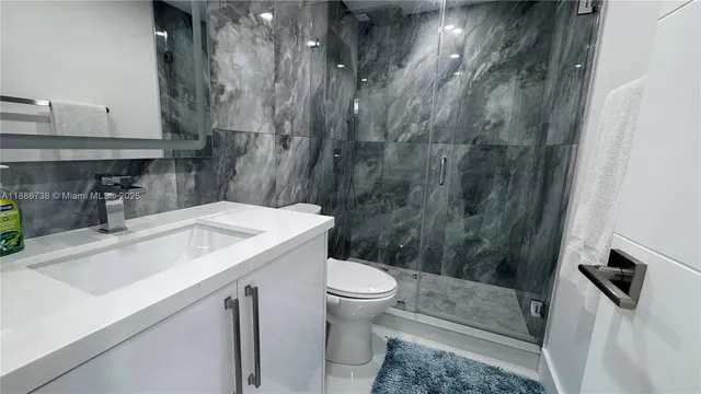 $5,999 | 3505 South Ocean Drive, Unit 912, Hollywood, FL 33019