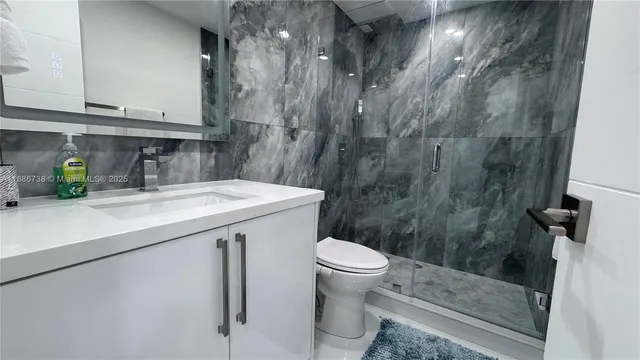 $5,999 | 3505 South Ocean Drive, Unit 912, Hollywood, FL 33019