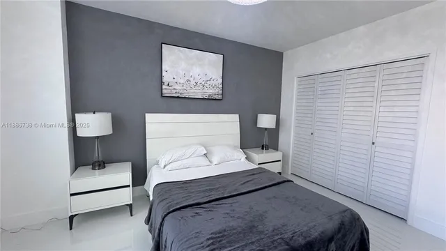 $5,999 | 3505 South Ocean Drive, Unit 912, Hollywood, FL 33019