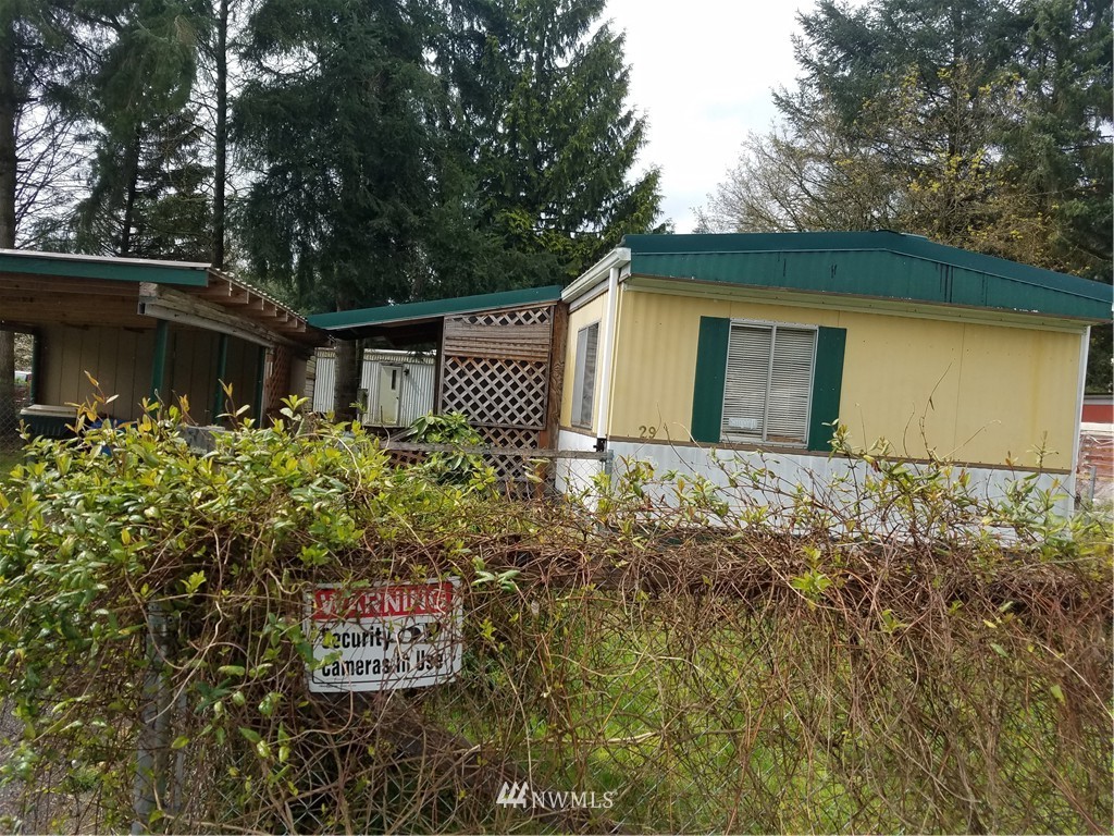 17930 Albany Street Southwest, Unit 29 Rochester, WA 98579 - Photo 2 of 16