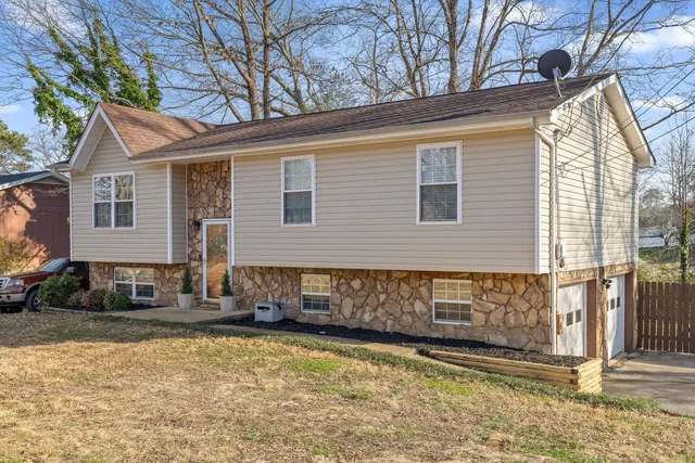 $300,000 | 7234 Hydrus Drive, Harrison, TN 37341