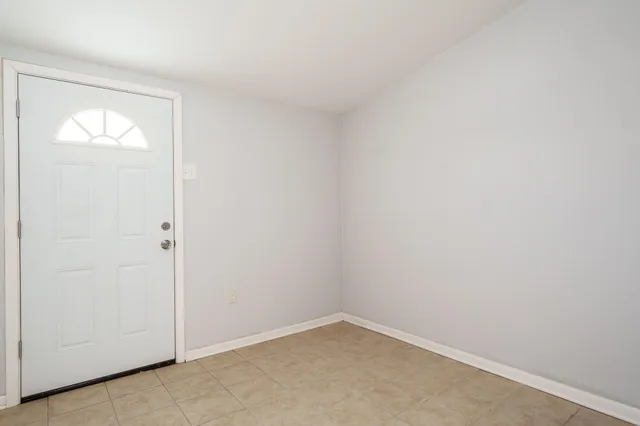 $117,500 | 1620 Pierce Avenue, Rockford, IL 61103