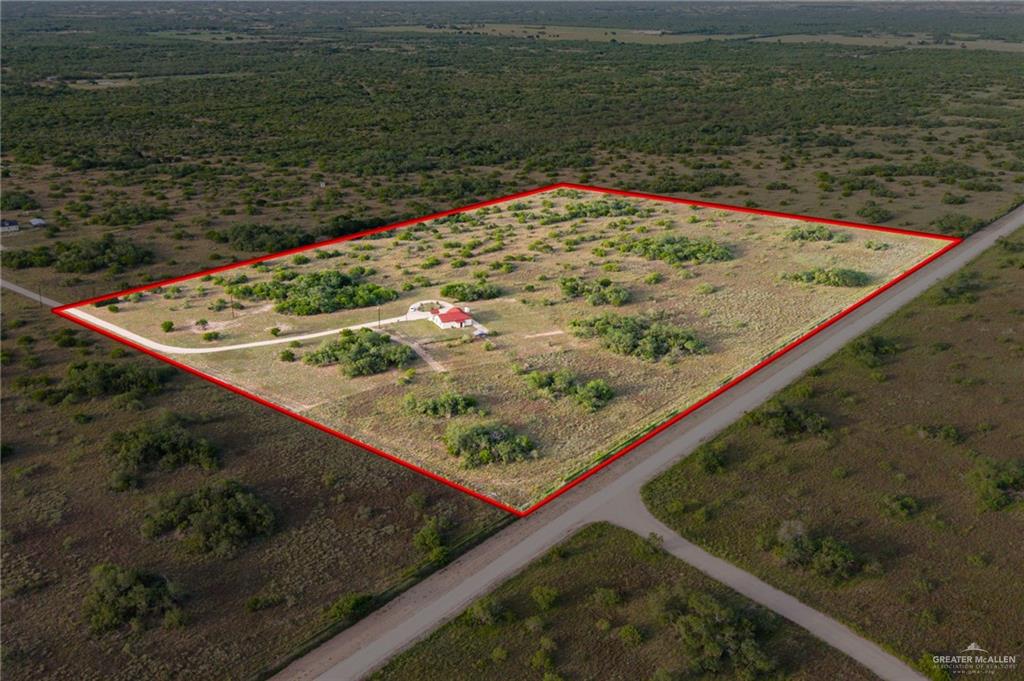 301 Pvt 755 Ranch Encino, TX 78353 - Photo 28 of 38 a view of a back yard of a house