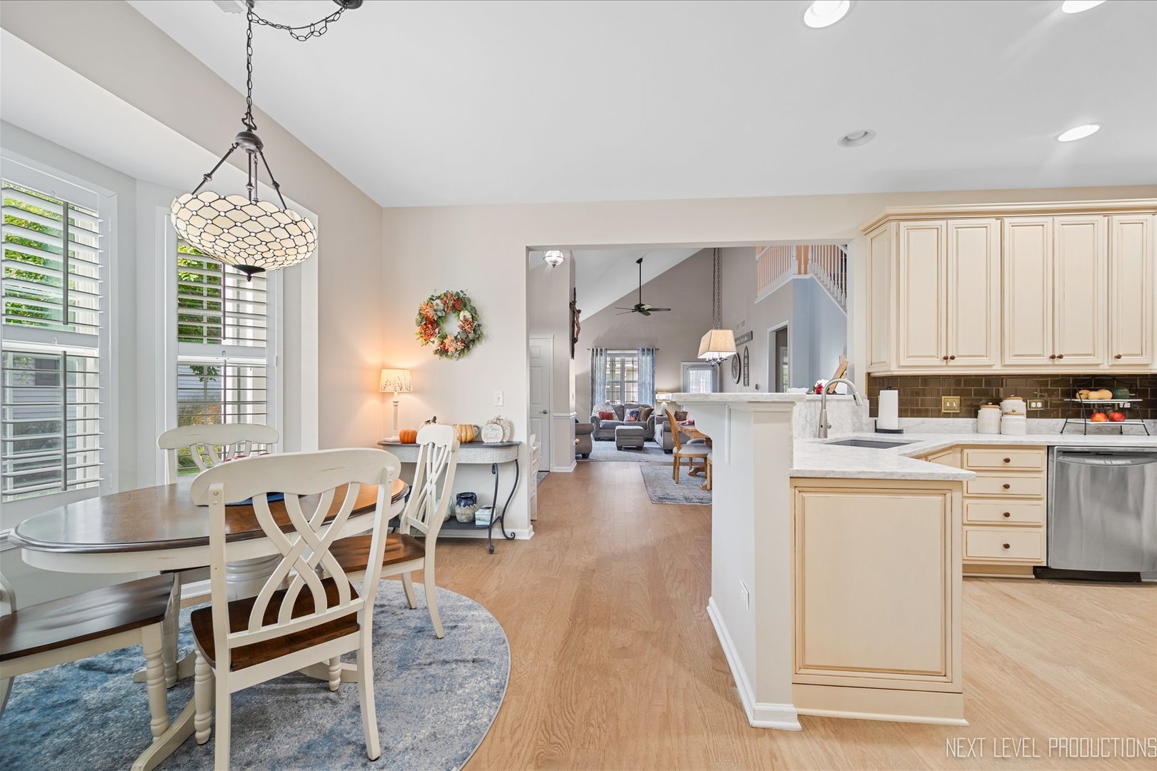 1031 Broadmoor Drive Elgin, IL 60124 - Photo 14 of 27