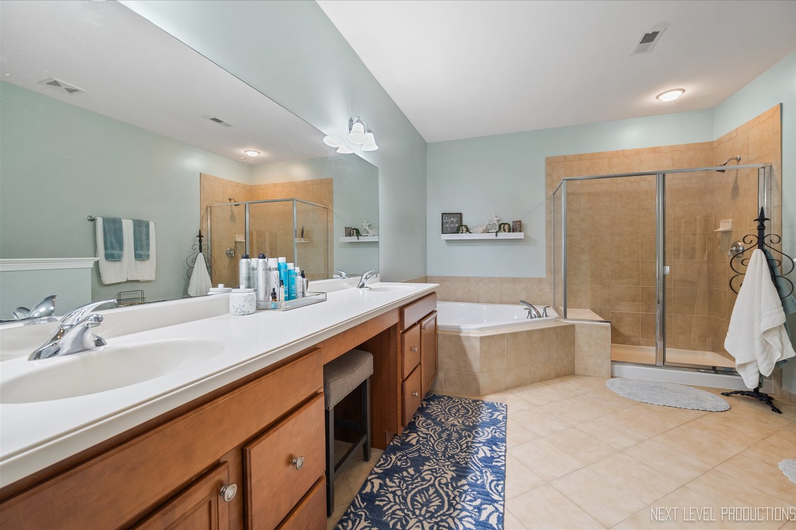 1031 Broadmoor Drive Elgin, IL 60124 - Photo 19 of 27