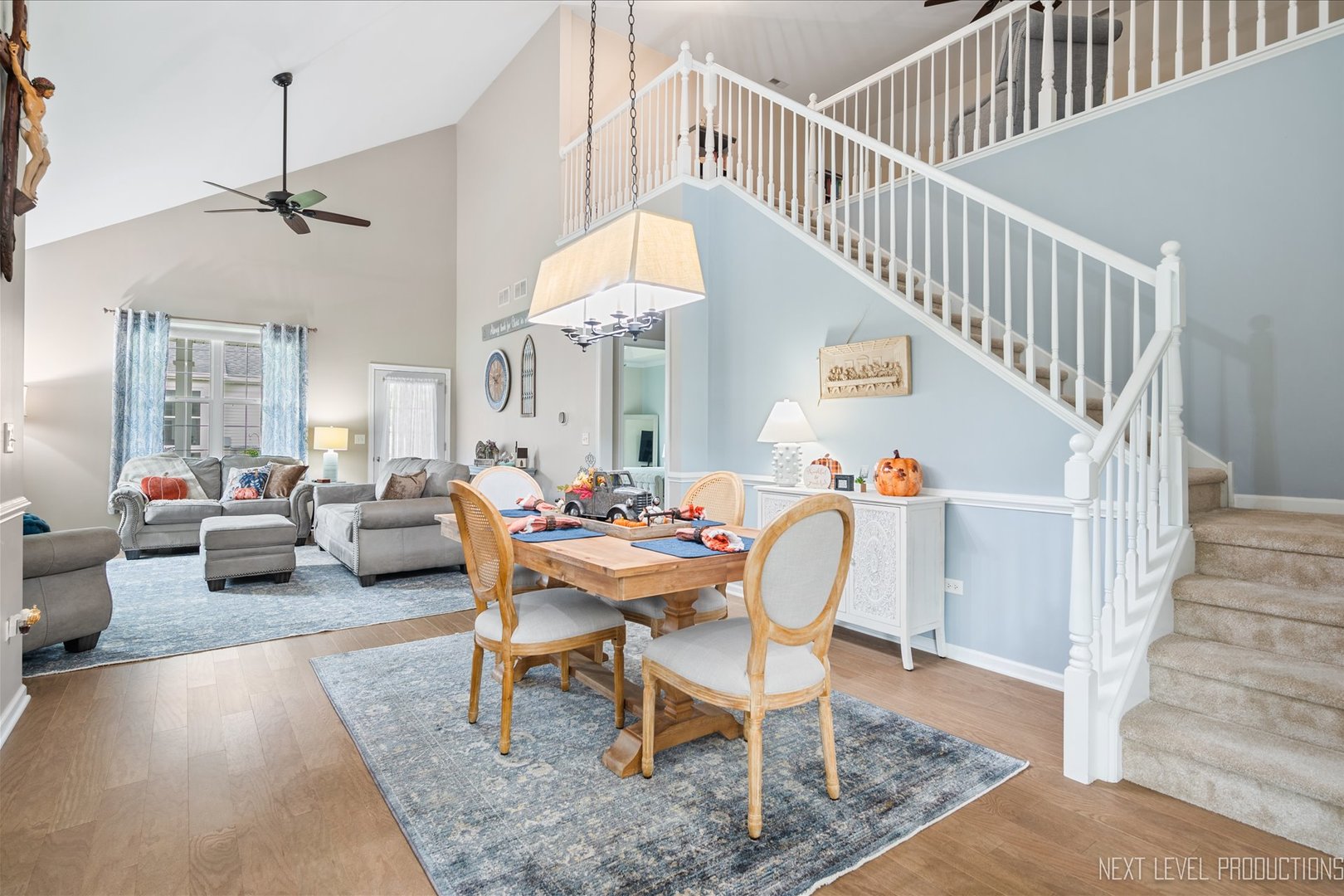 1031 Broadmoor Drive Elgin, IL 60124 - Photo 4 of 27