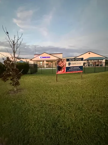 $890,000 | 13106 Jeter Creek Drive, Riverview, FL 33579