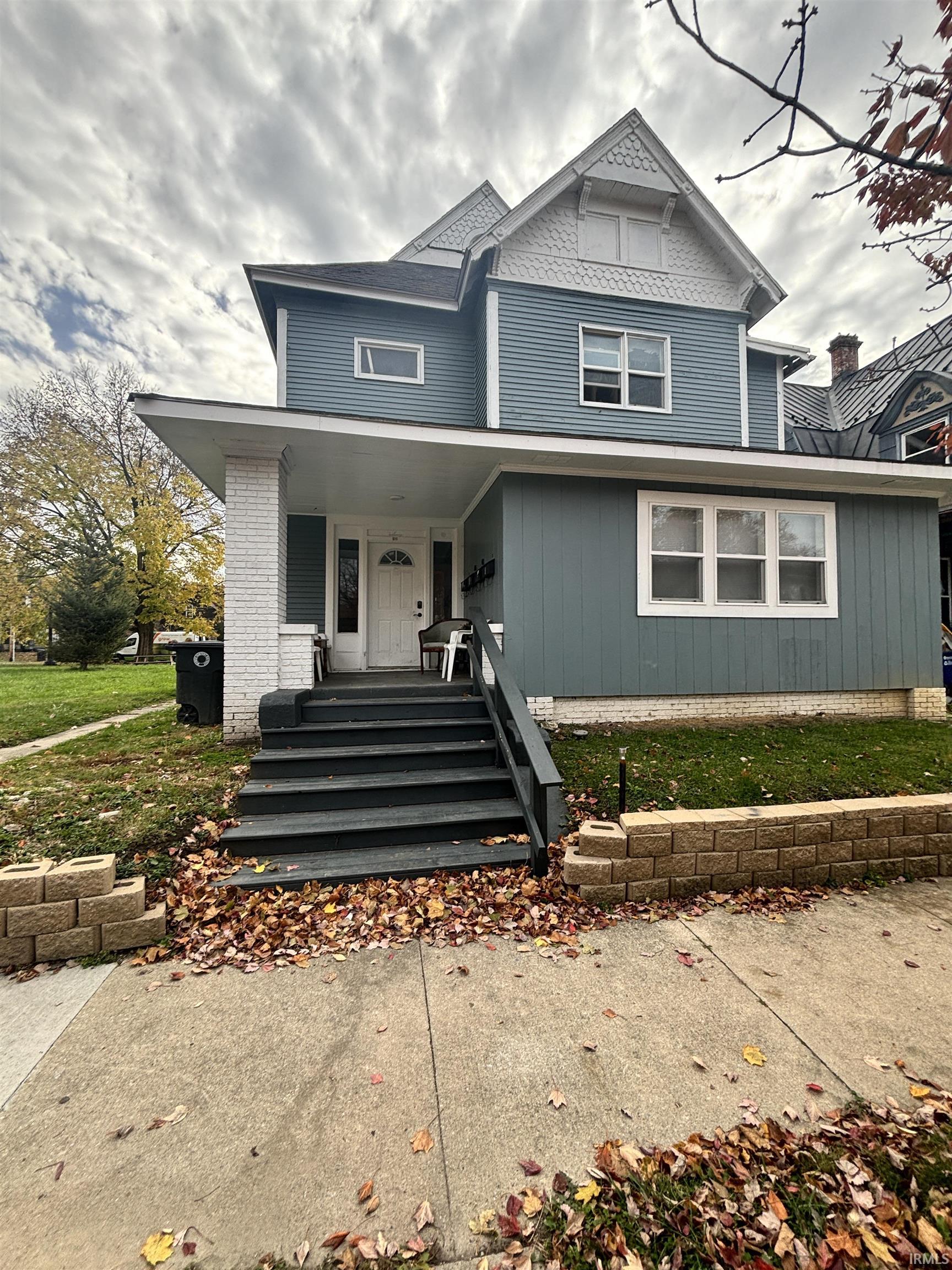 511 West Charles Street Muncie, IN 47305 - Photo 1 of 20