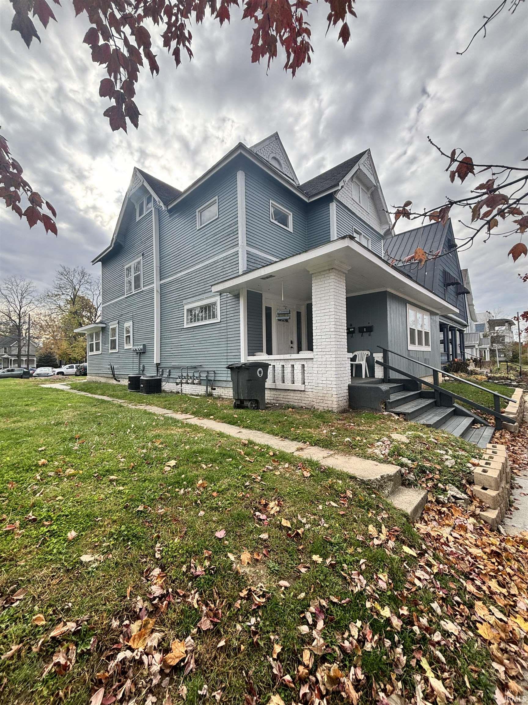 511 West Charles Street Muncie, IN 47305 - Photo 2 of 20