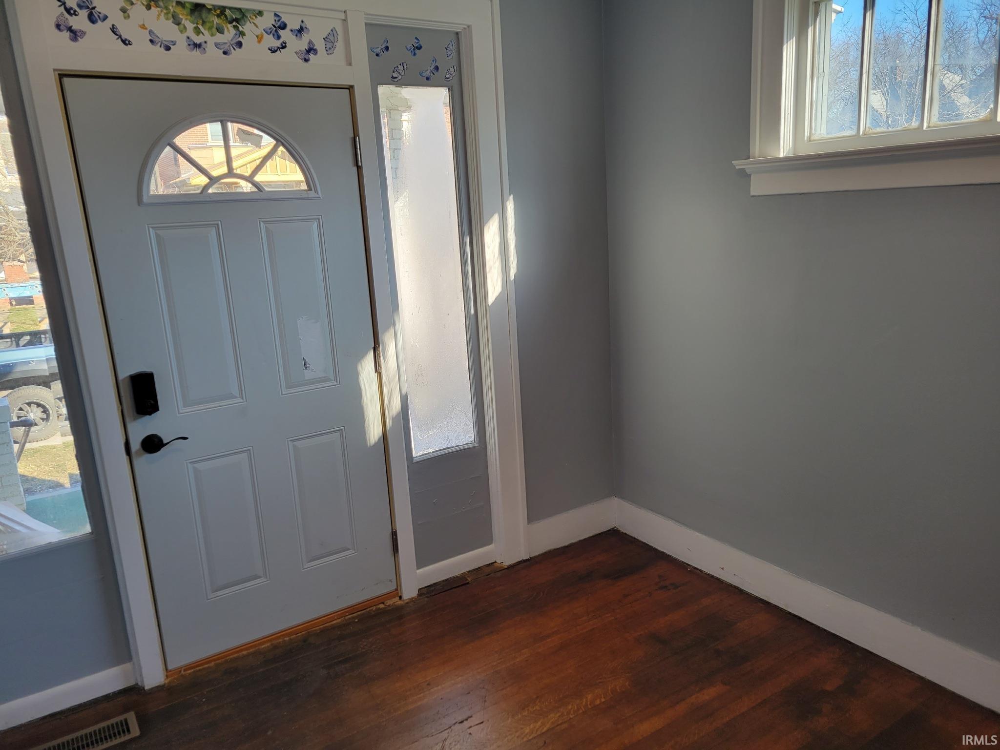 511 West Charles Street Muncie, IN 47305 - Photo 8 of 20