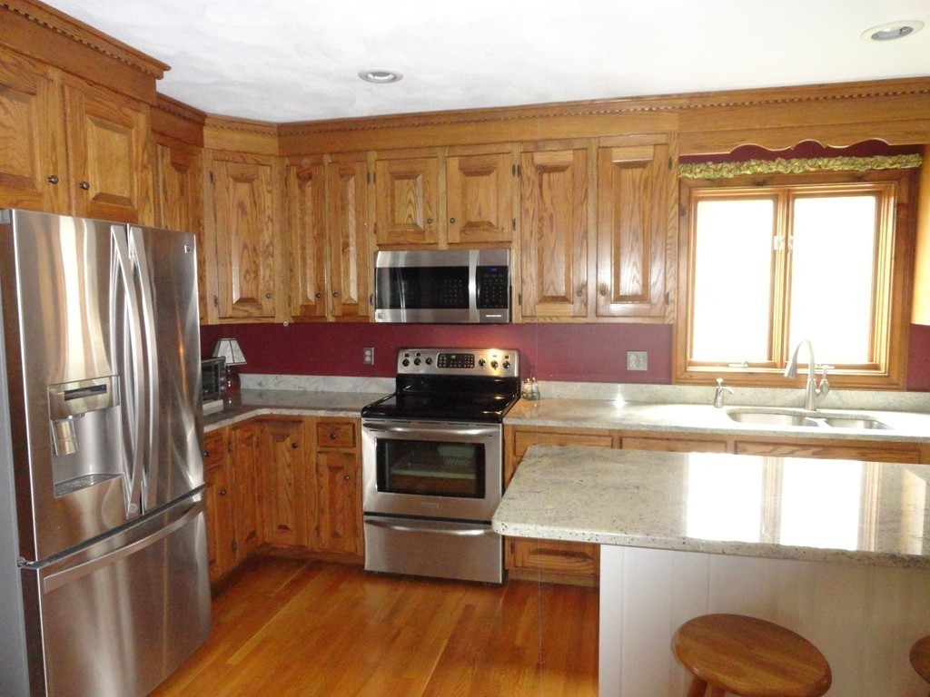 106 Lunenburg Road Townsend, MA 01474 - Photo 11 of 30
