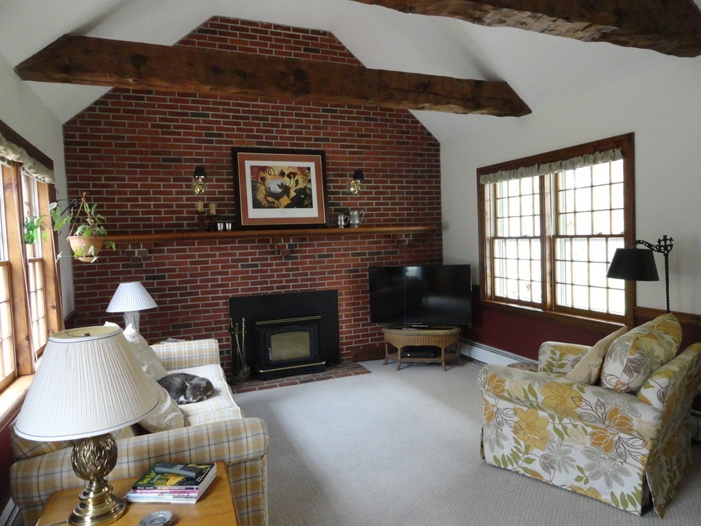 106 Lunenburg Road Townsend, MA 01474 - Photo 13 of 30