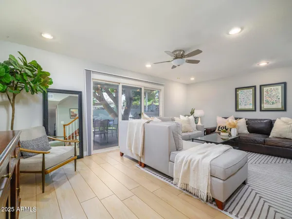 $3,200 | 4001 East Campbell Avenue, Phoenix, AZ 85018